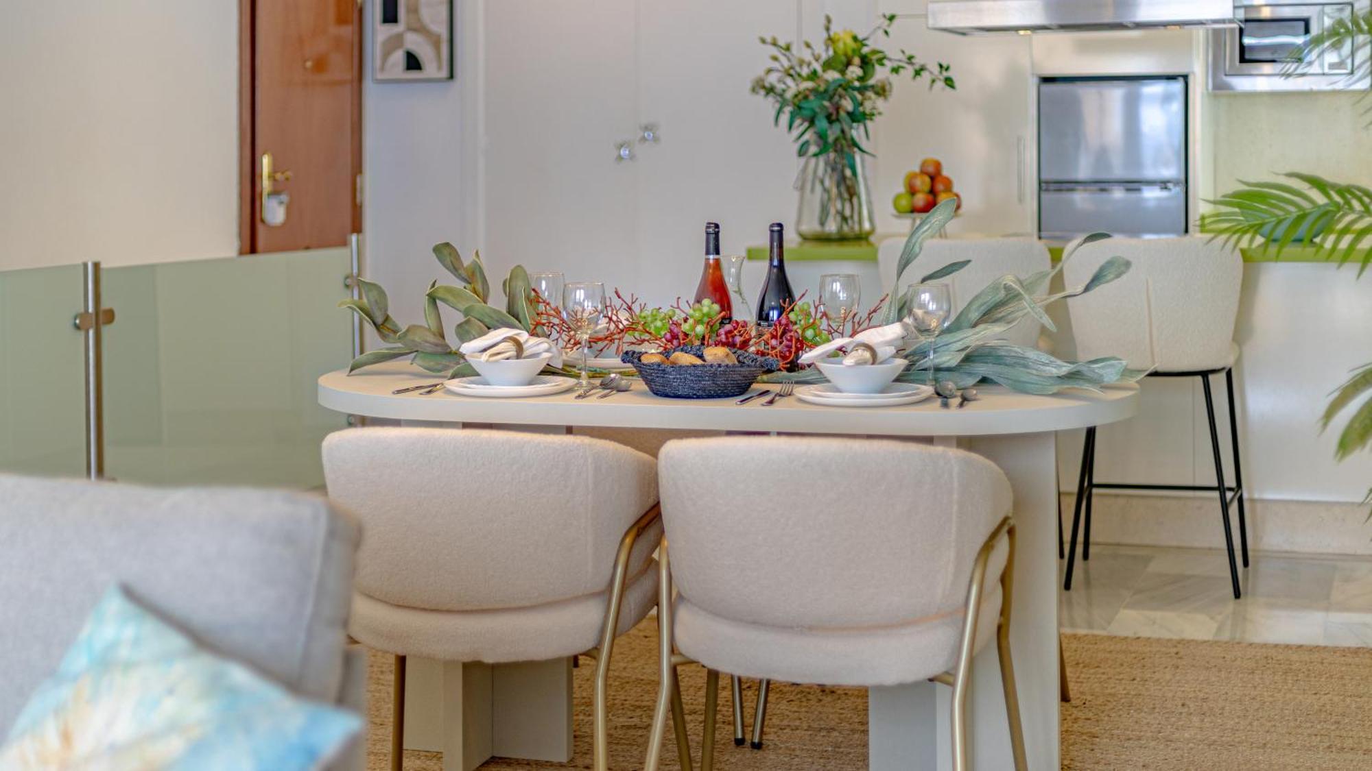 Vacation Marbella I Sea Views, 24-7 Security, Parking, Walk To Everything In Luxurious Puerto Banus 외부 사진