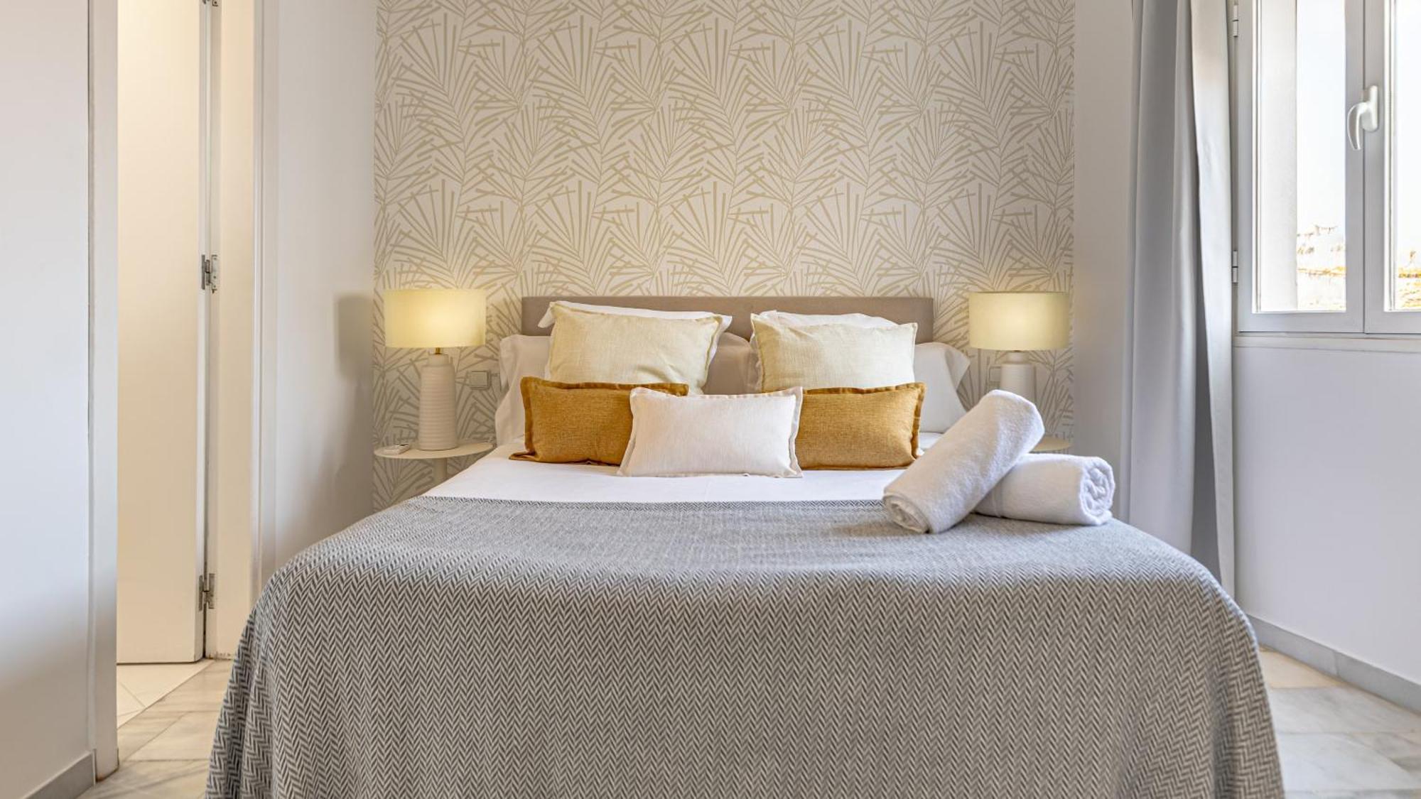 Vacation Marbella I Sea Views, 24-7 Security, Parking, Walk To Everything In Luxurious Puerto Banus 외부 사진